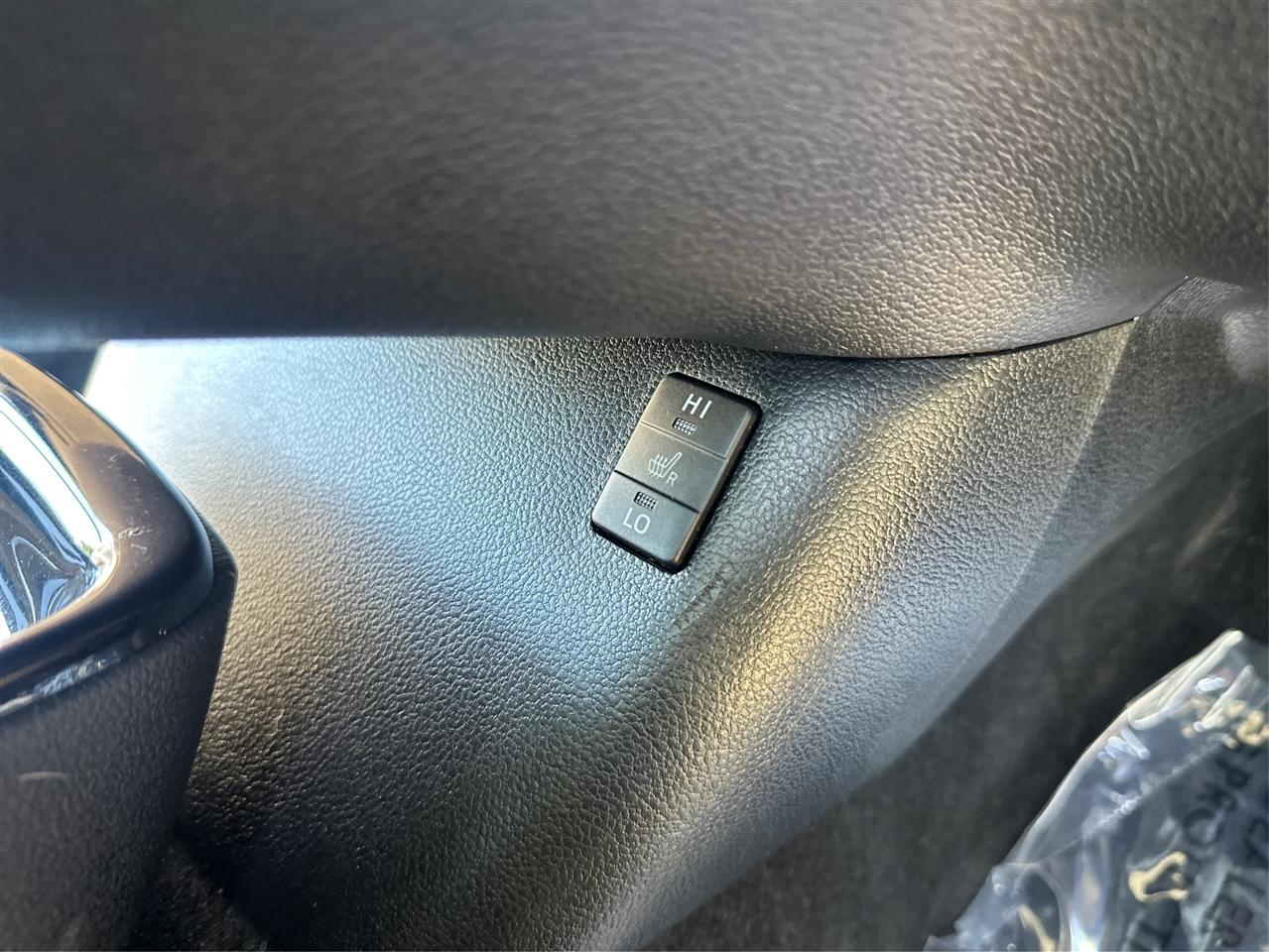 Toyota Prius Prime  2017