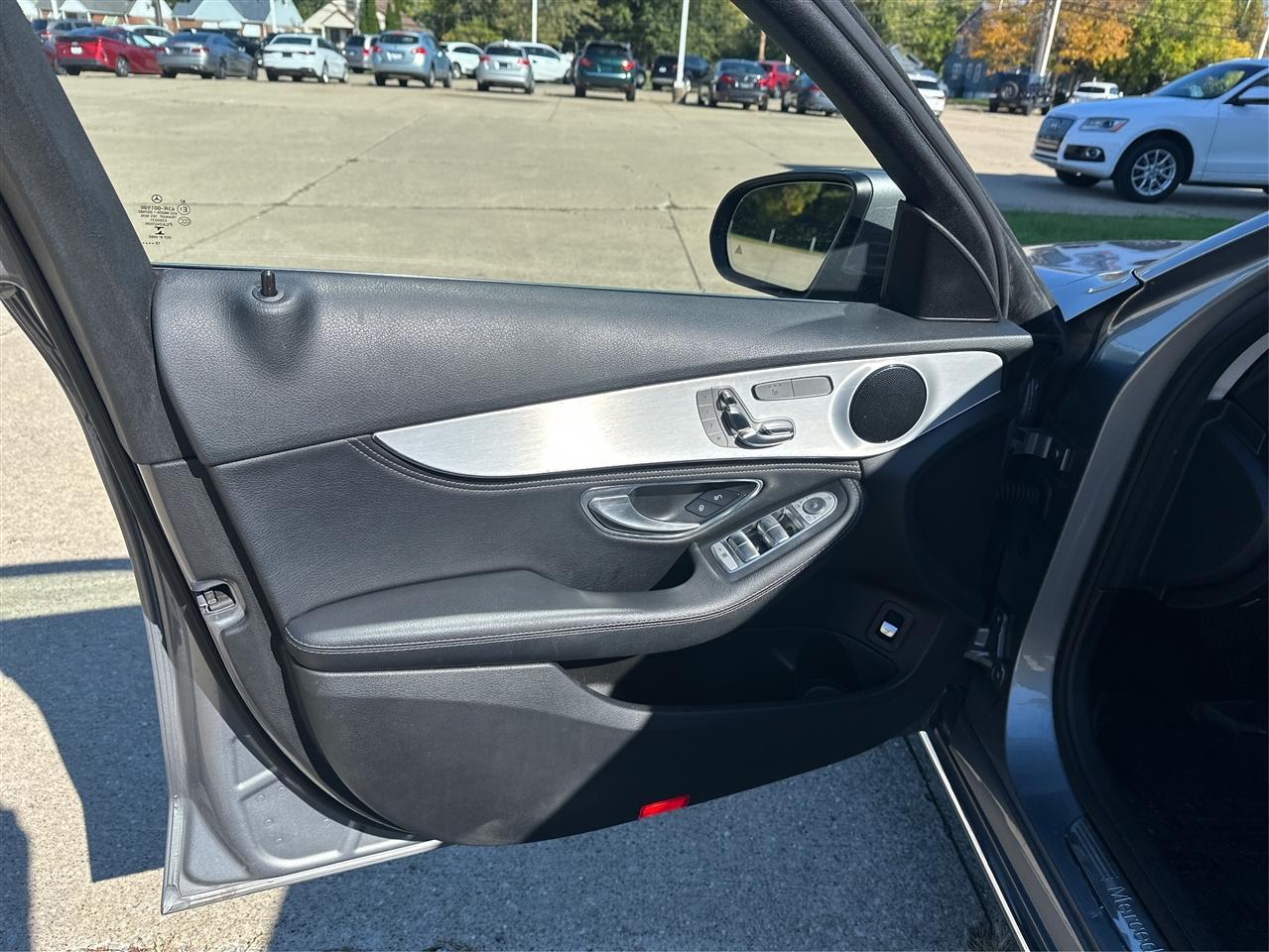 Mercedes-Benz C-Class  2016