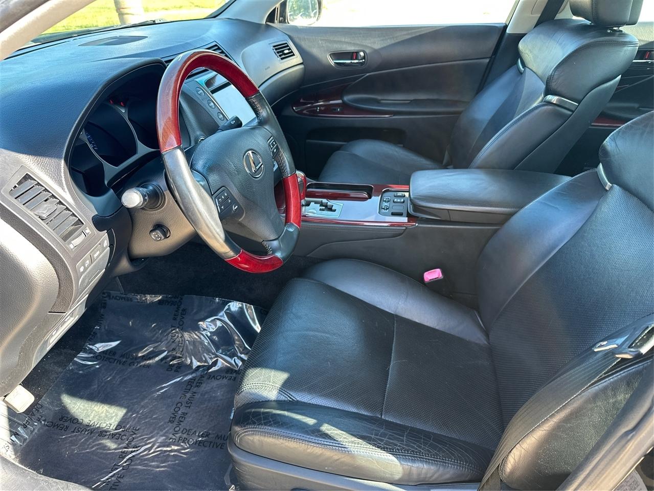 Lexus GS  2010