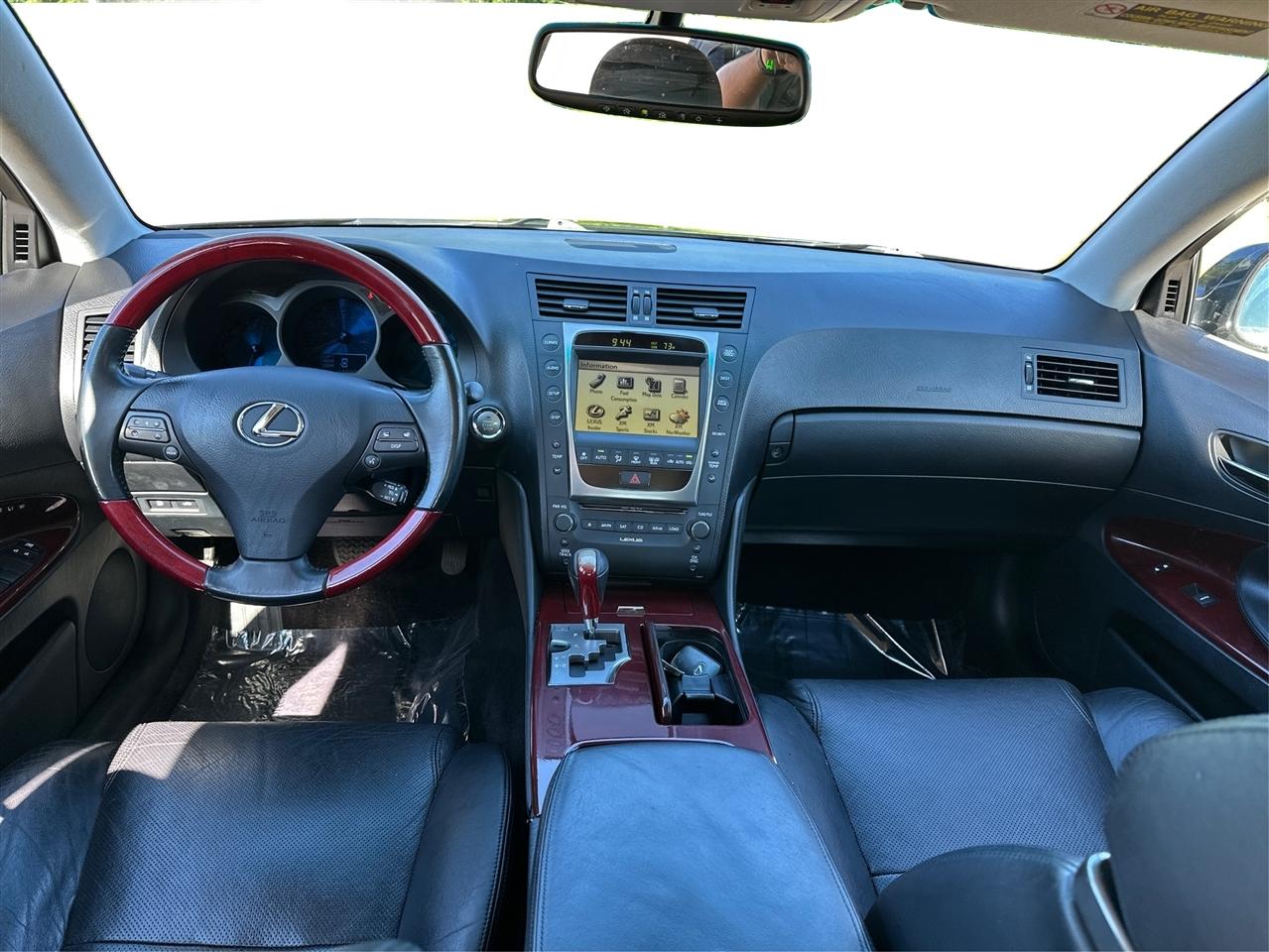 Lexus GS  2010