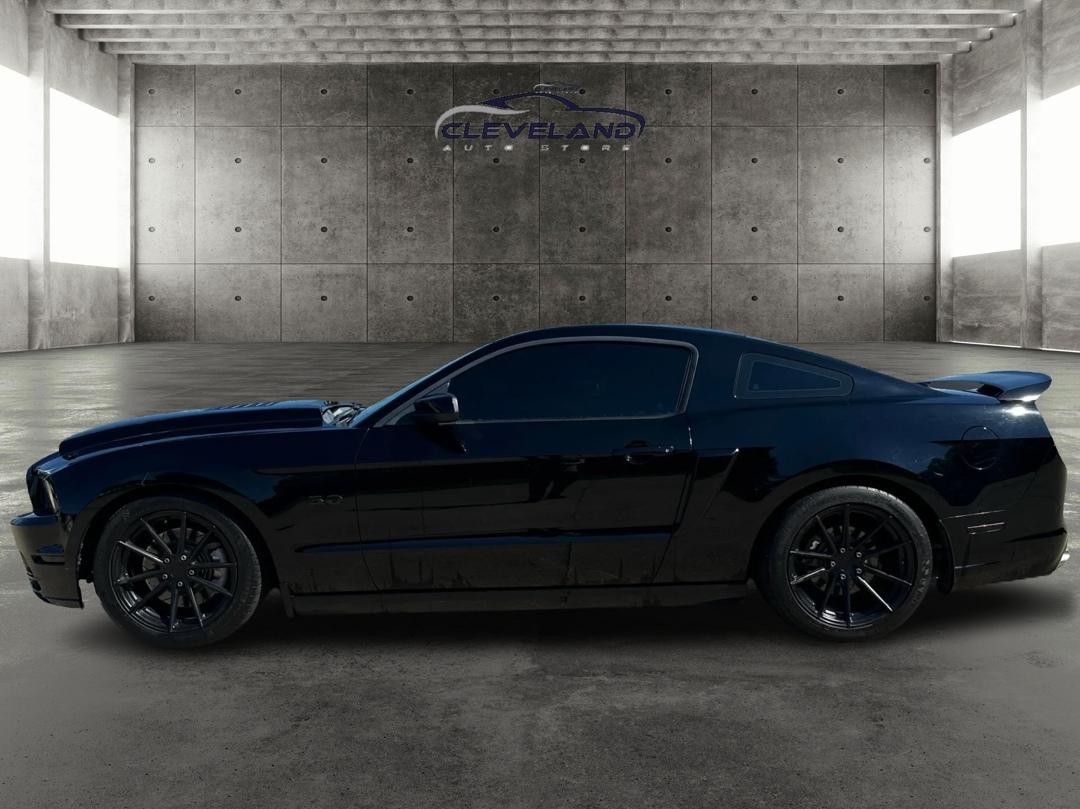 Ford Mustang  2013