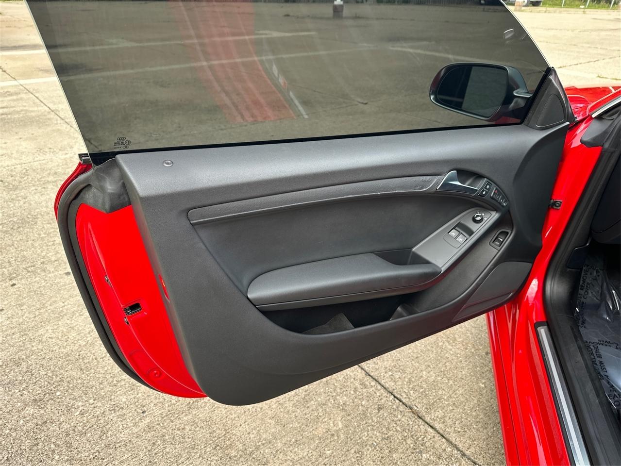 Audi S5  2012