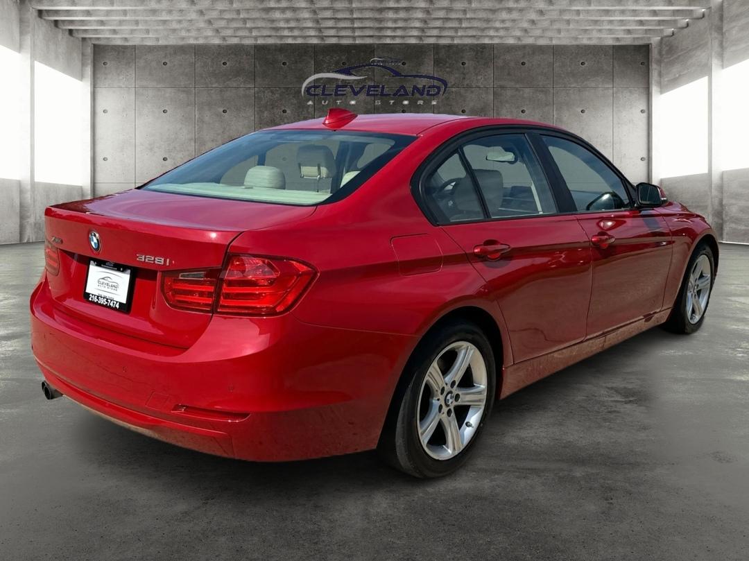 BMW 3-Series  2013