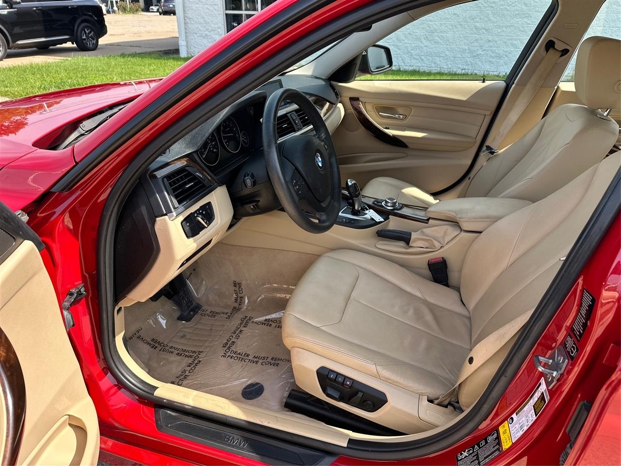 BMW 3-Series  2013