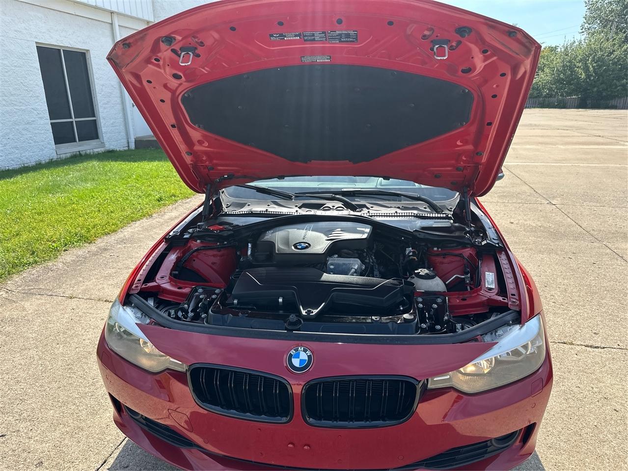 BMW 3-Series  2013