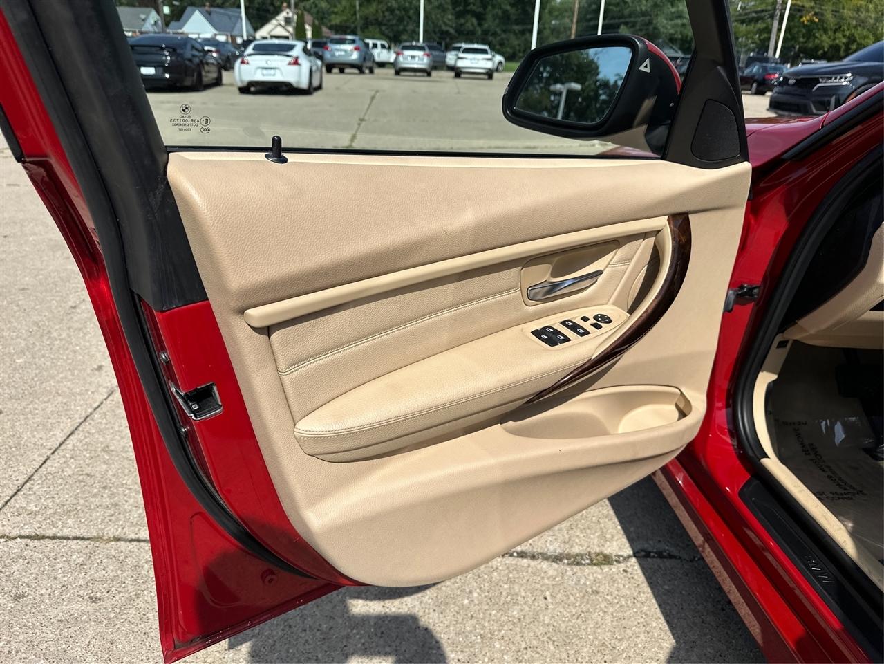 BMW 3-Series  2013