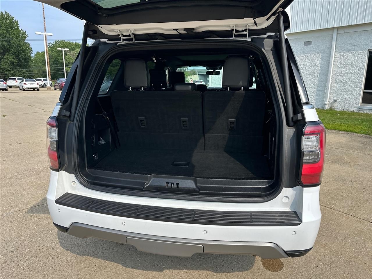 Ford Expedition  2020