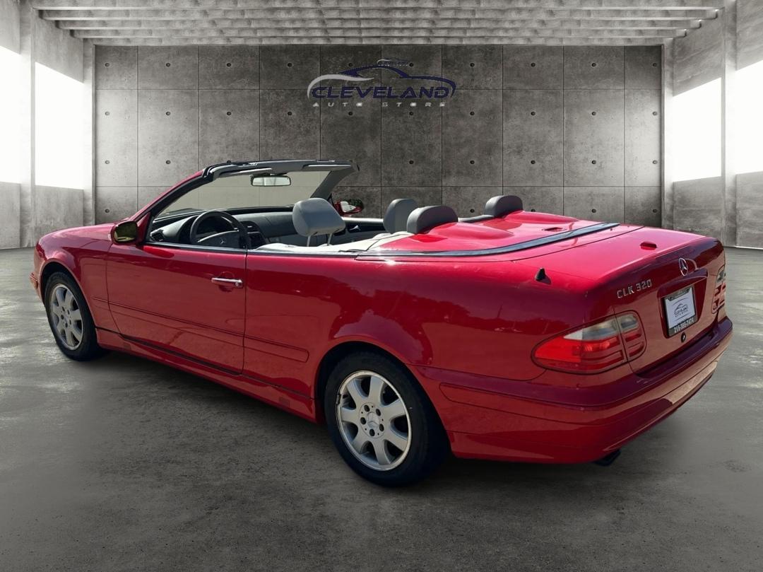 Mercedes-Benz CLK-Class  2000