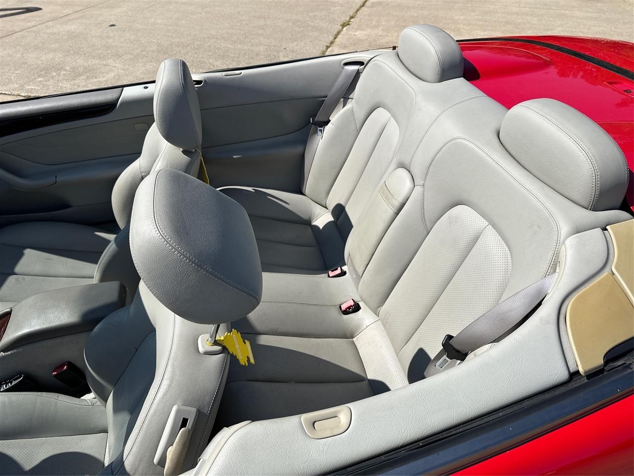 Mercedes-Benz CLK-Class  2000