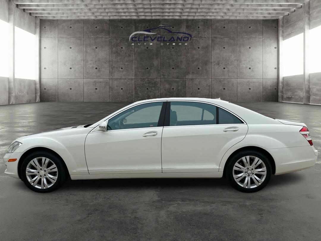 Mercedes-Benz S-Class  2009
