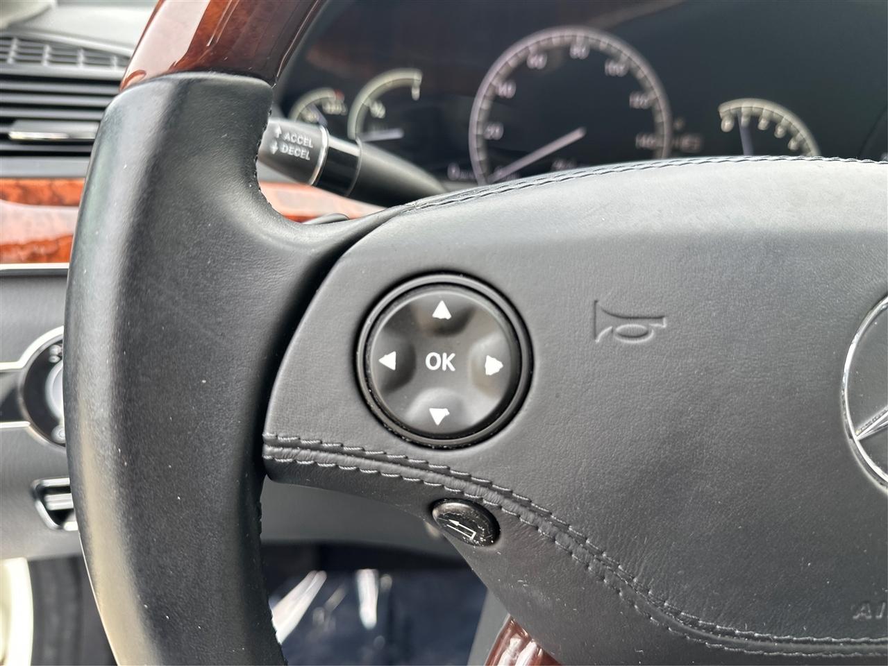 Mercedes-Benz S-Class  2009