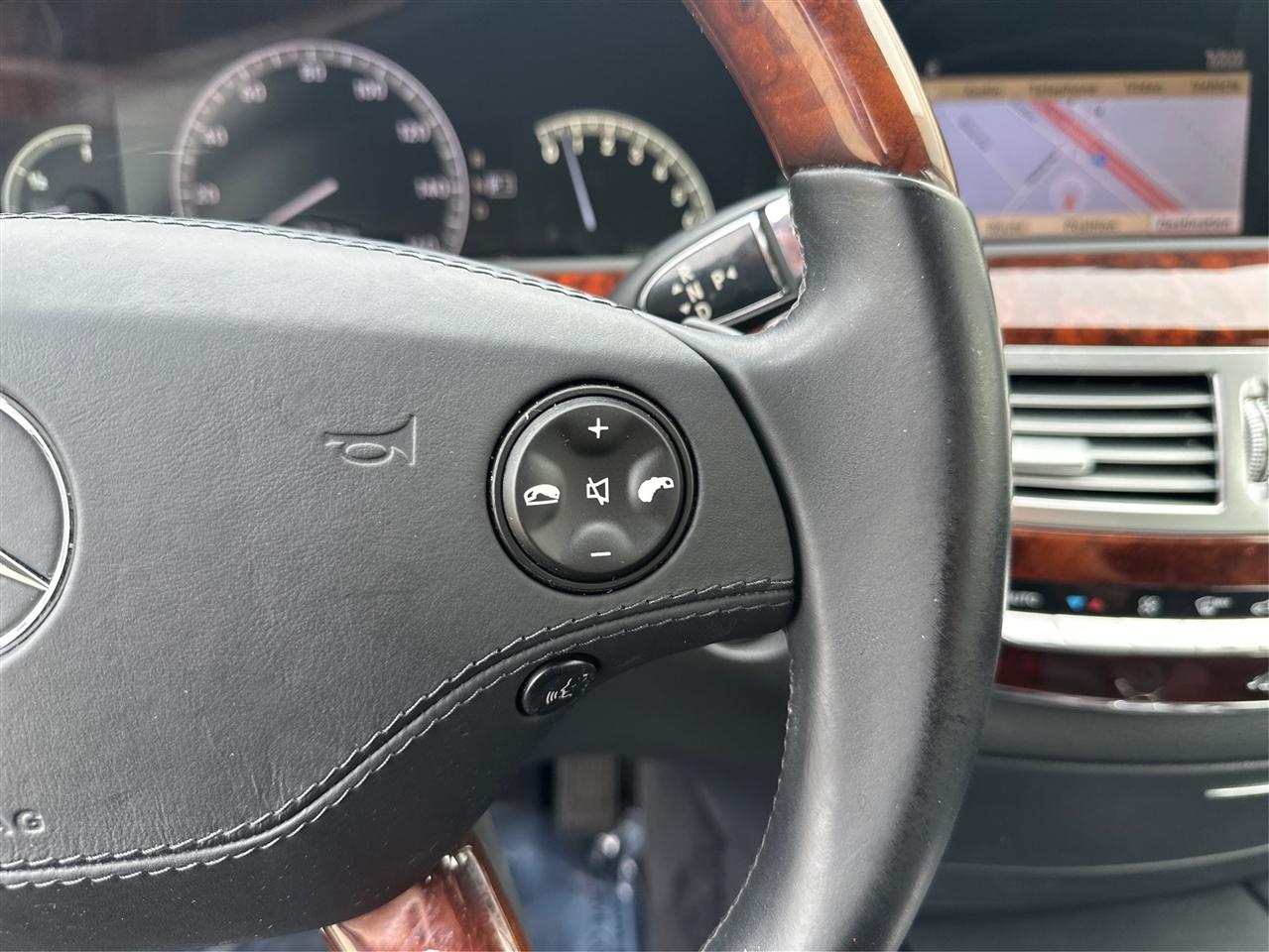 Mercedes-Benz S-Class  2009