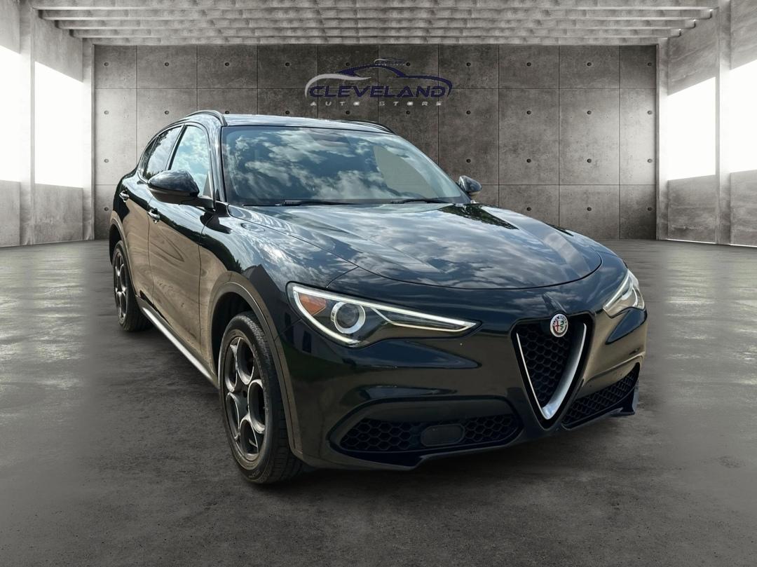 2018 Alfa Romeo Stelvio SPORT