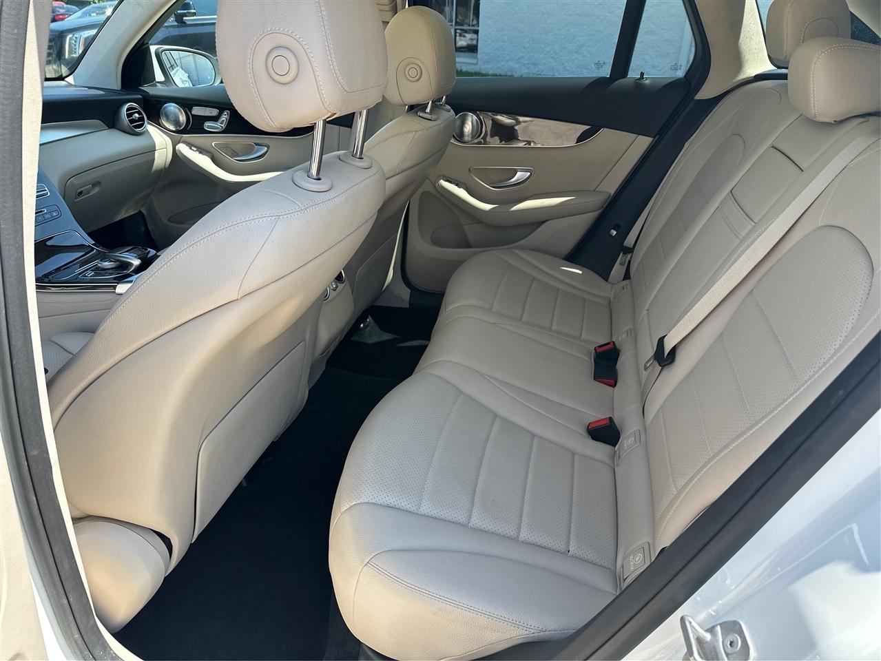 Mercedes-Benz GLC-Class  2017