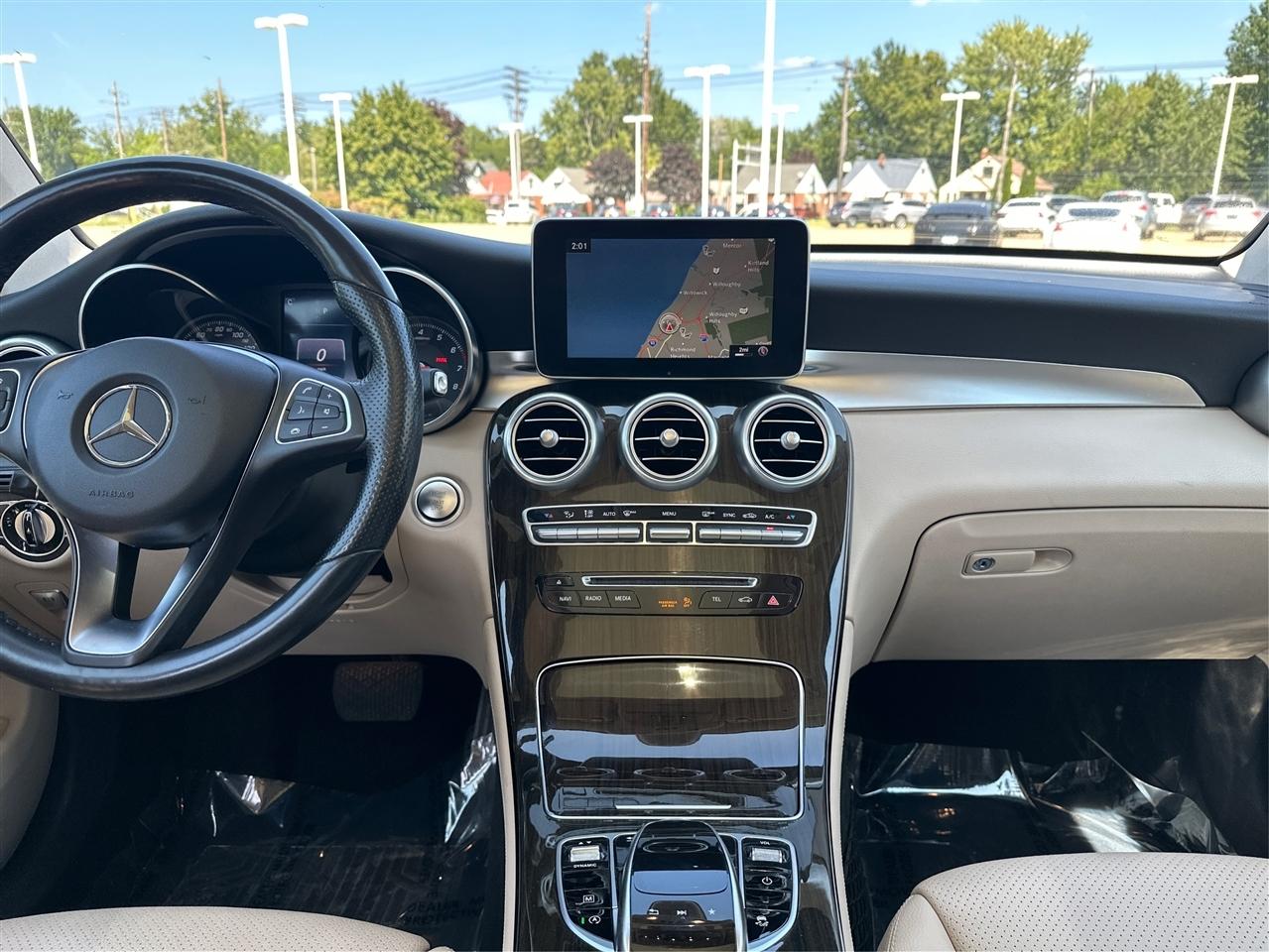 Mercedes-Benz GLC-Class  2017