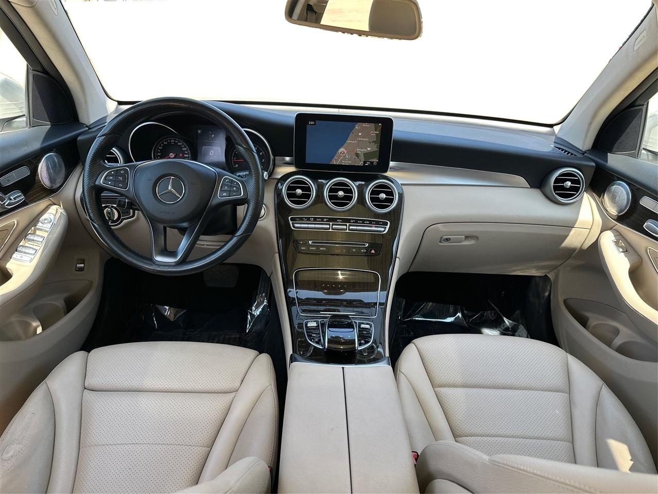 Mercedes-Benz GLC-Class  2017
