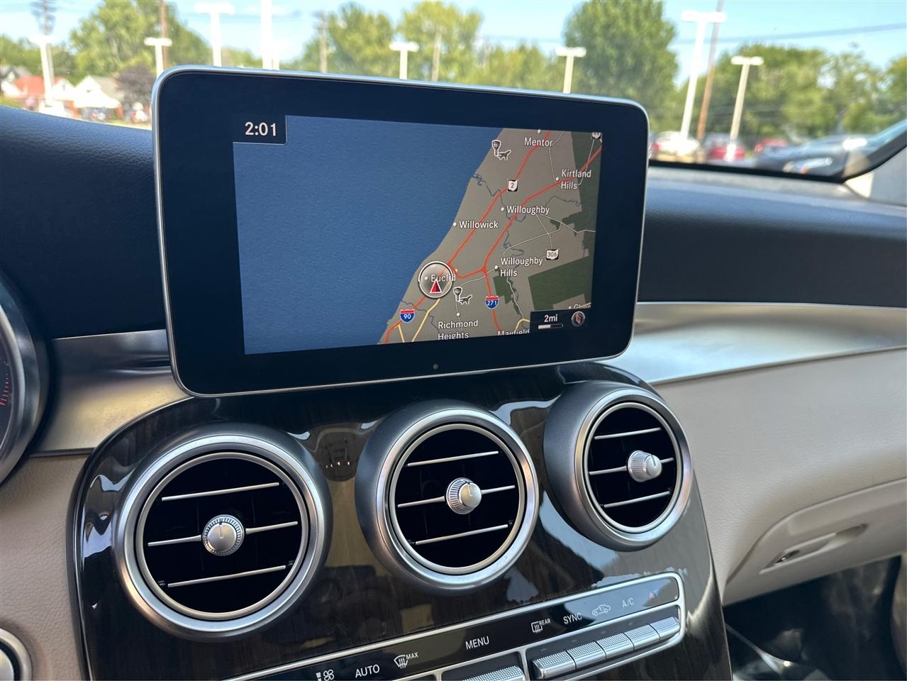 Mercedes-Benz GLC-Class  2017