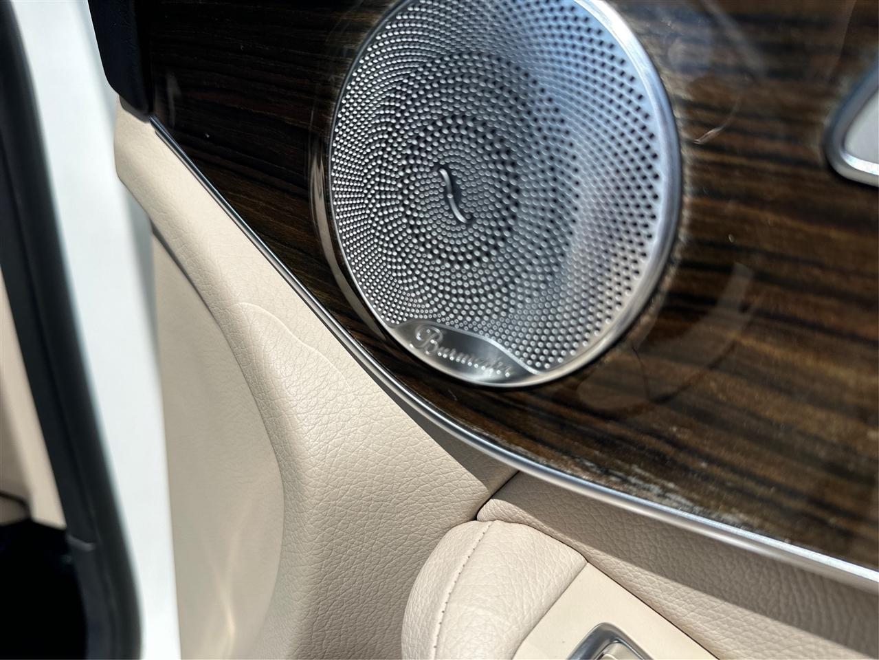 Mercedes-Benz GLC-Class  2017