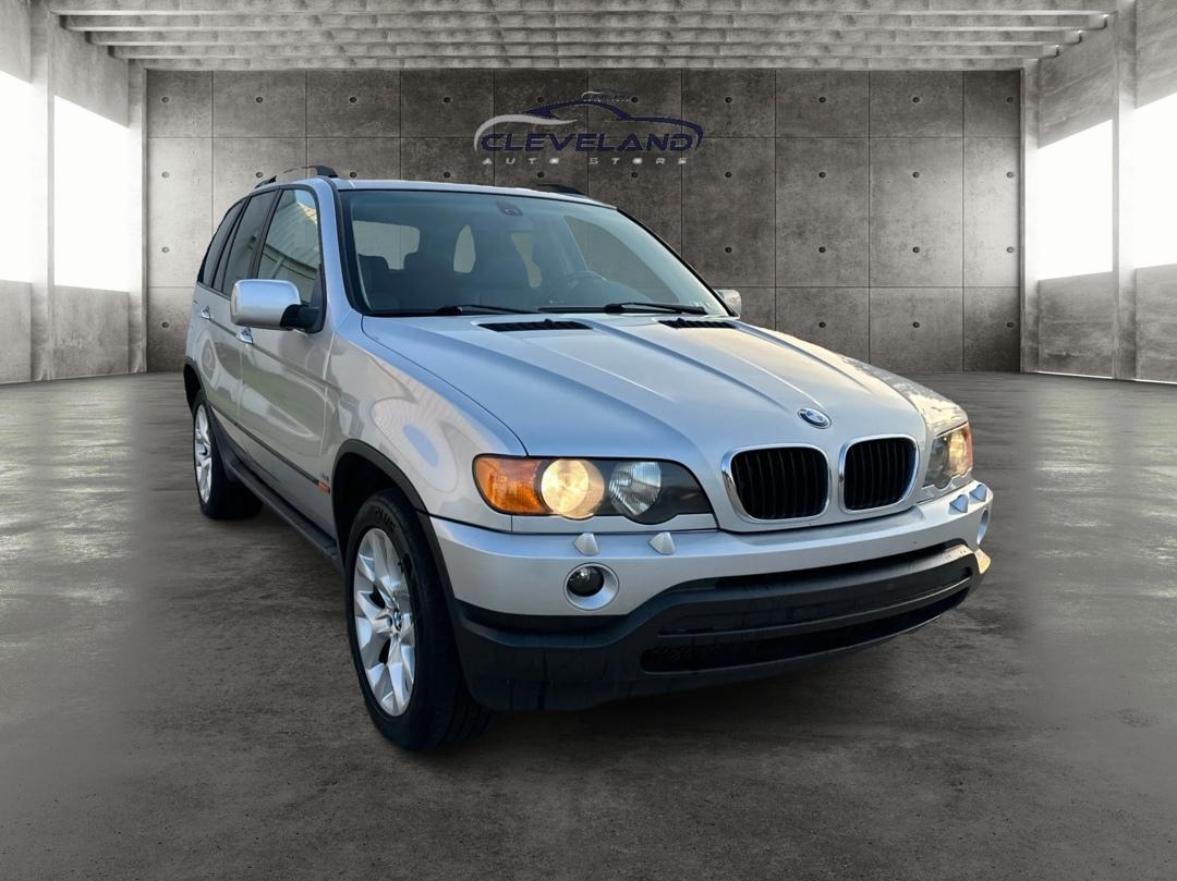 2003 BMW X5 3.0I