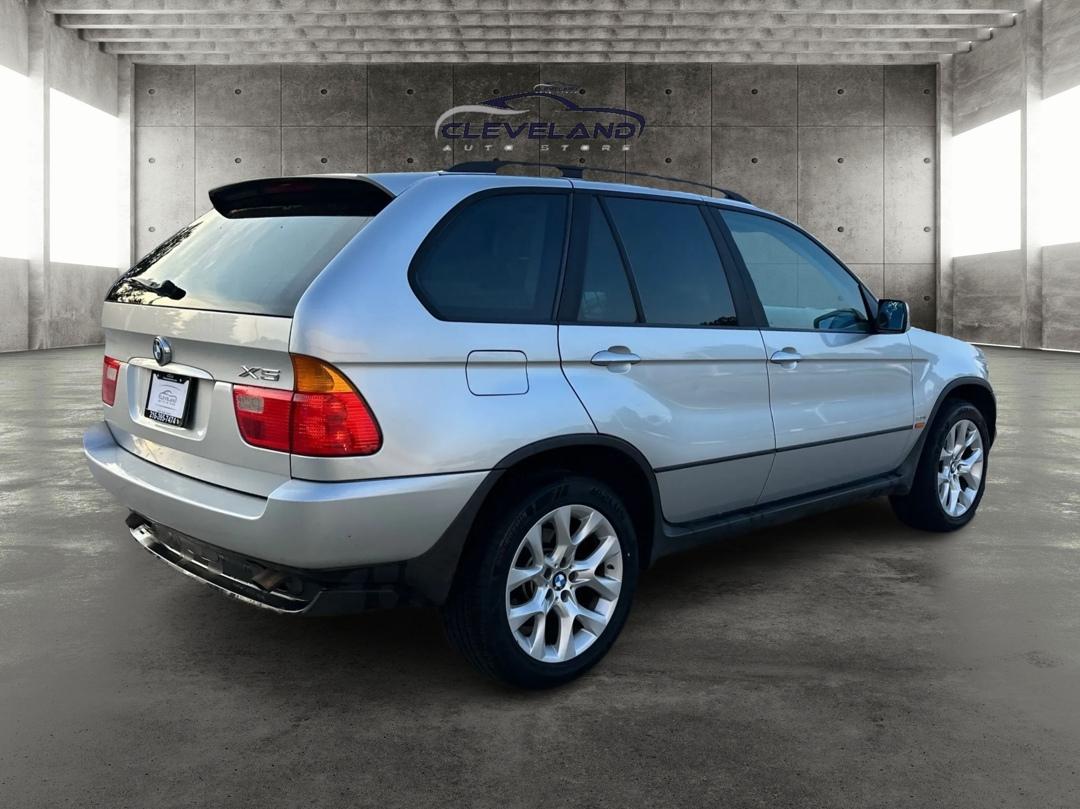 BMW X5  2003