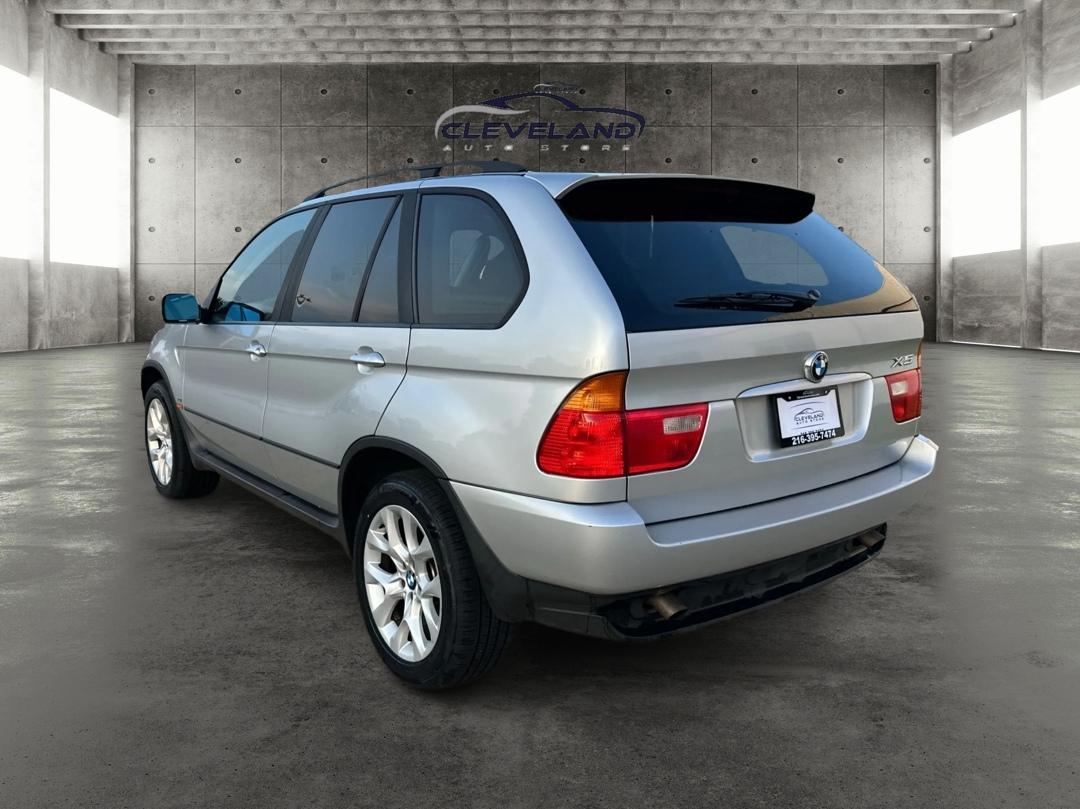BMW X5  2003