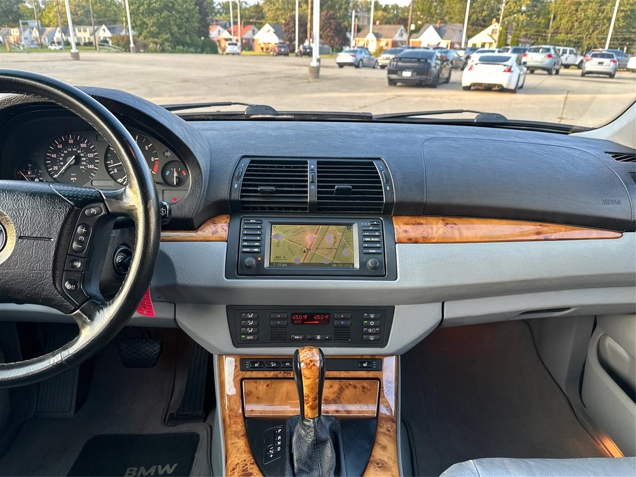 BMW X5  2003