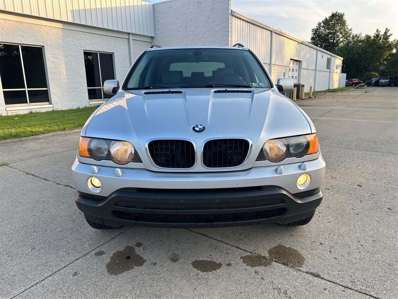 BMW X5  2003