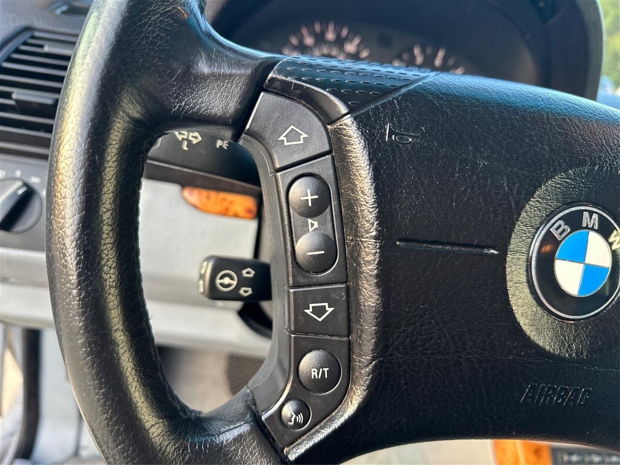 BMW X5  2003