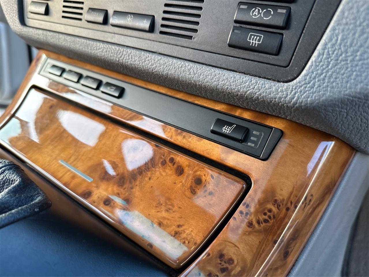 BMW X5  2003