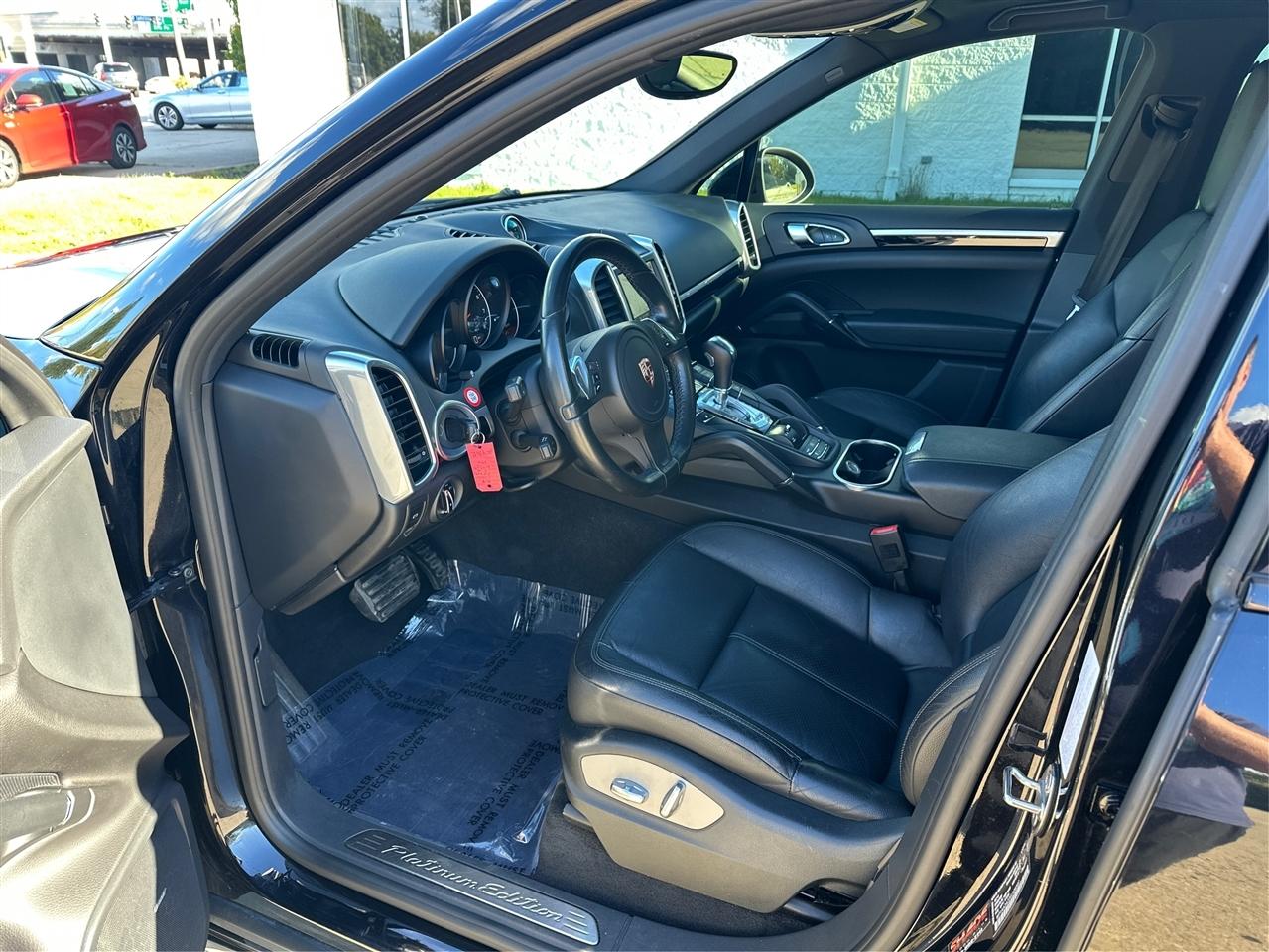 Porsche Cayenne  2014
