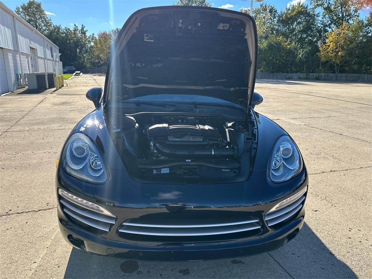 Porsche Cayenne  2014