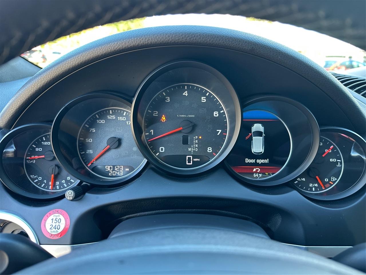 Porsche Cayenne  2014