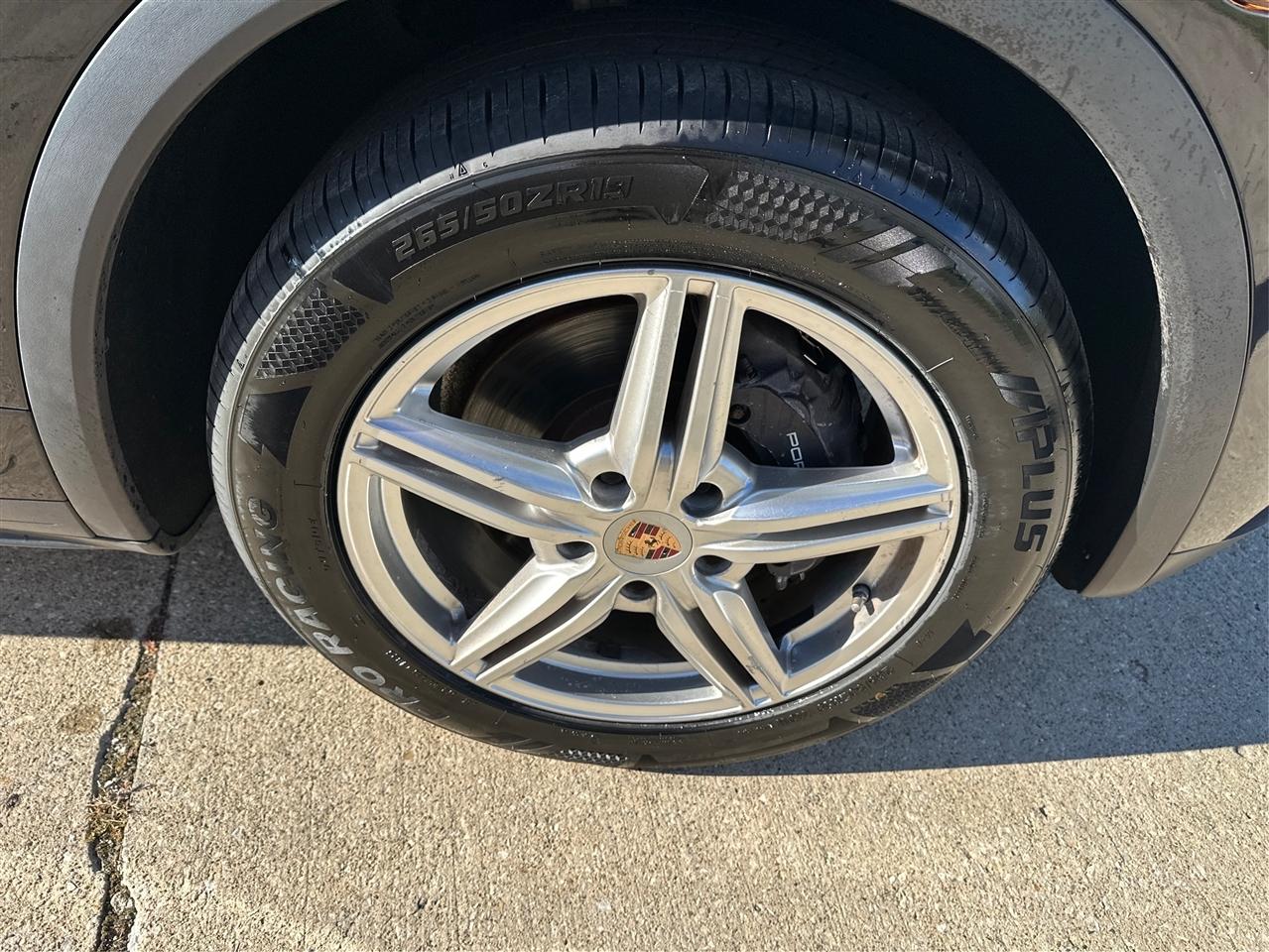 Porsche Cayenne  2014