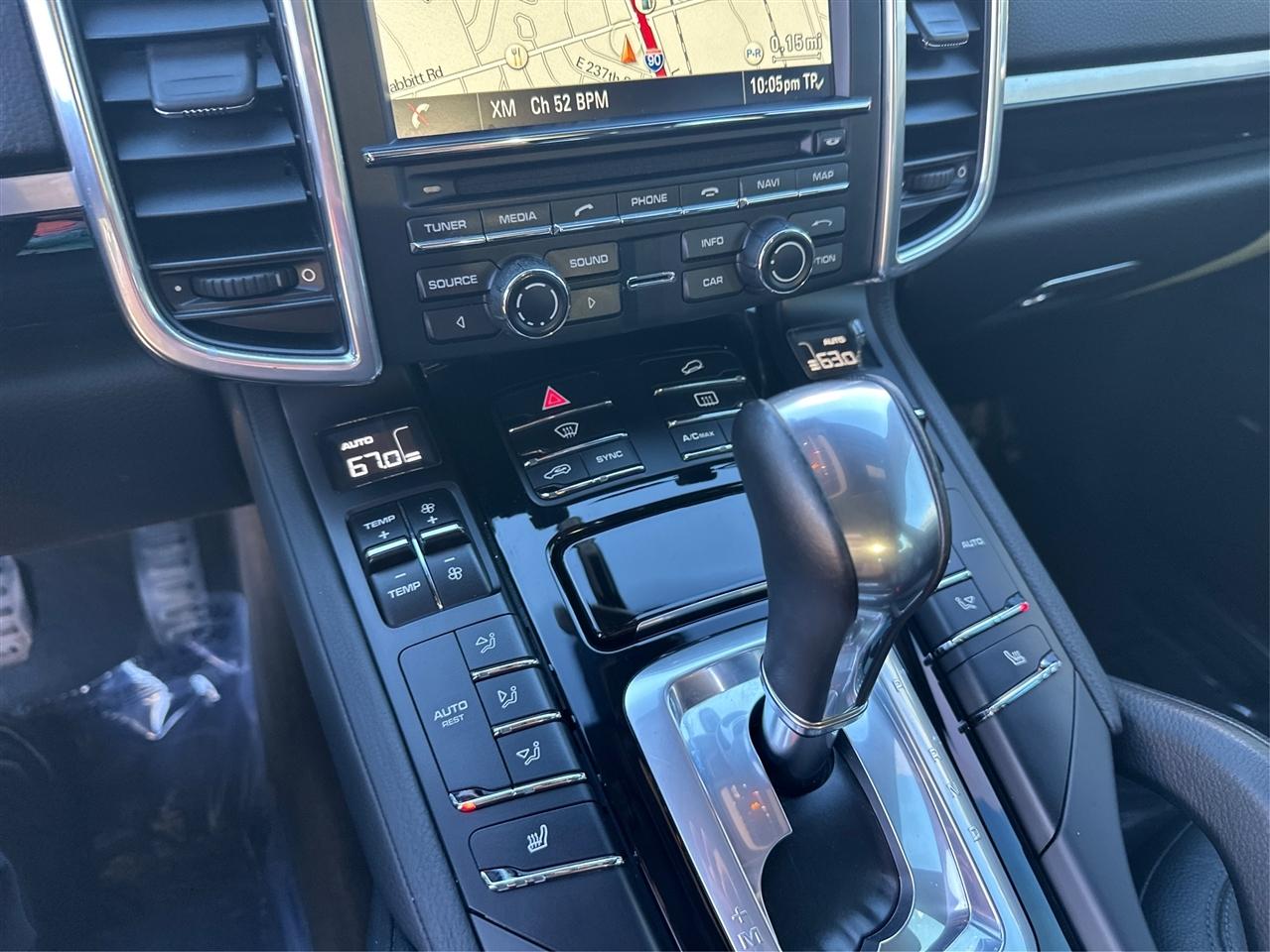Porsche Cayenne  2014