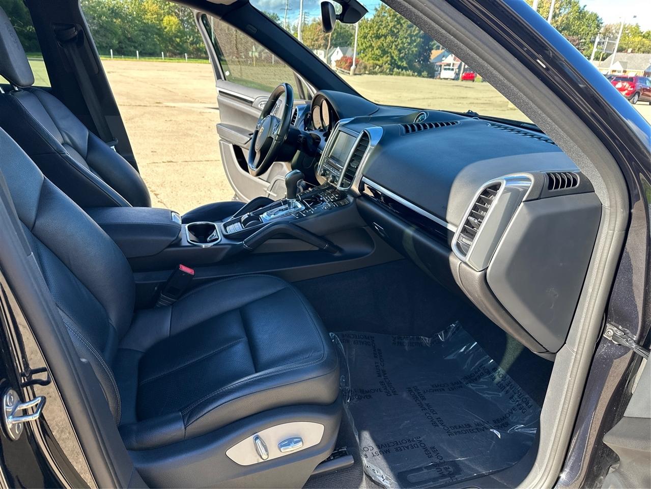 Porsche Cayenne  2014
