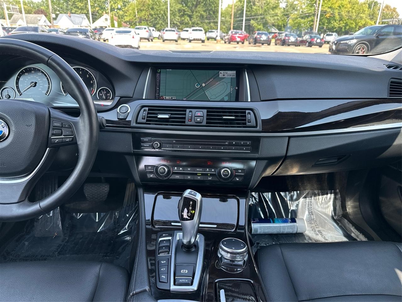 BMW 5-Series  2015