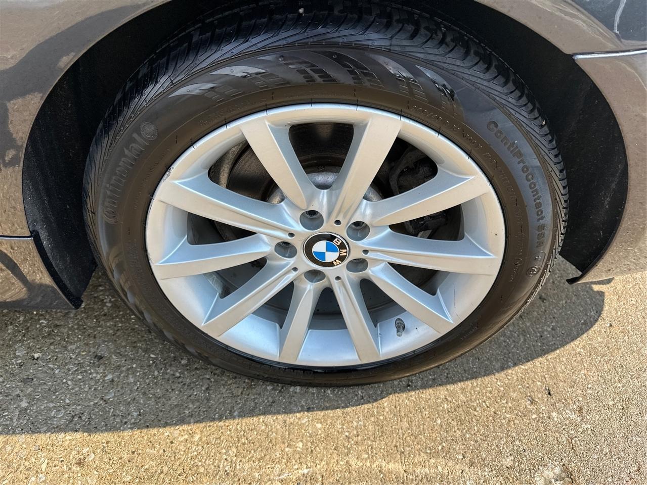 BMW 5-Series  2015