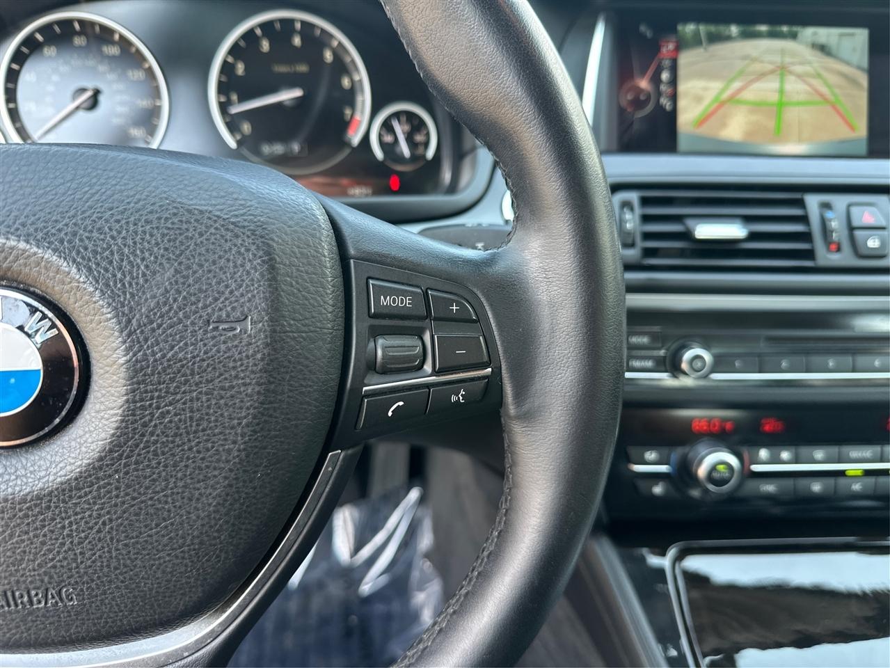 BMW 5-Series  2015