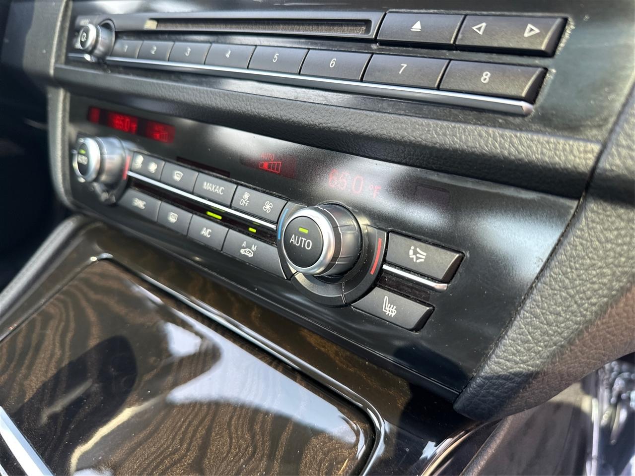 BMW 5-Series  2015