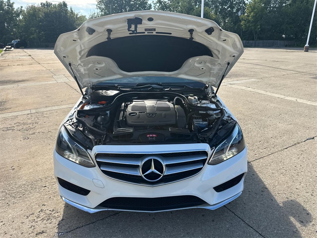 Mercedes-Benz E-Class  2014