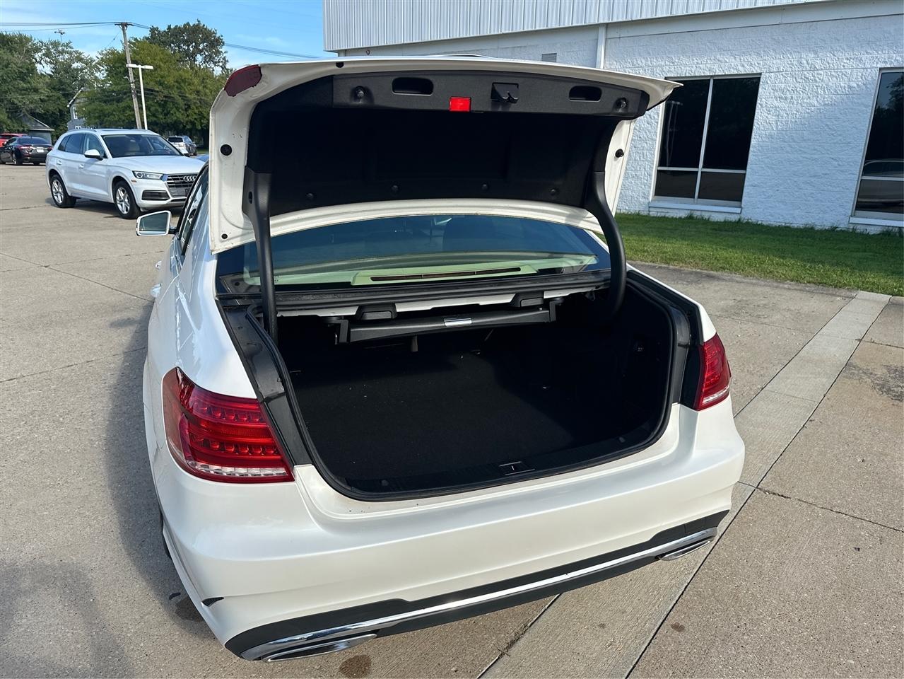 Mercedes-Benz E-Class  2014