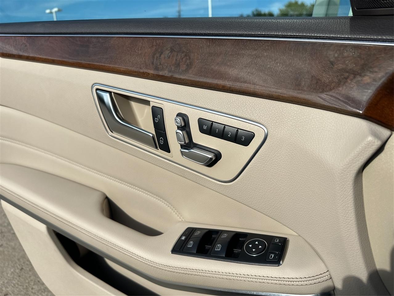 Mercedes-Benz E-Class  2014