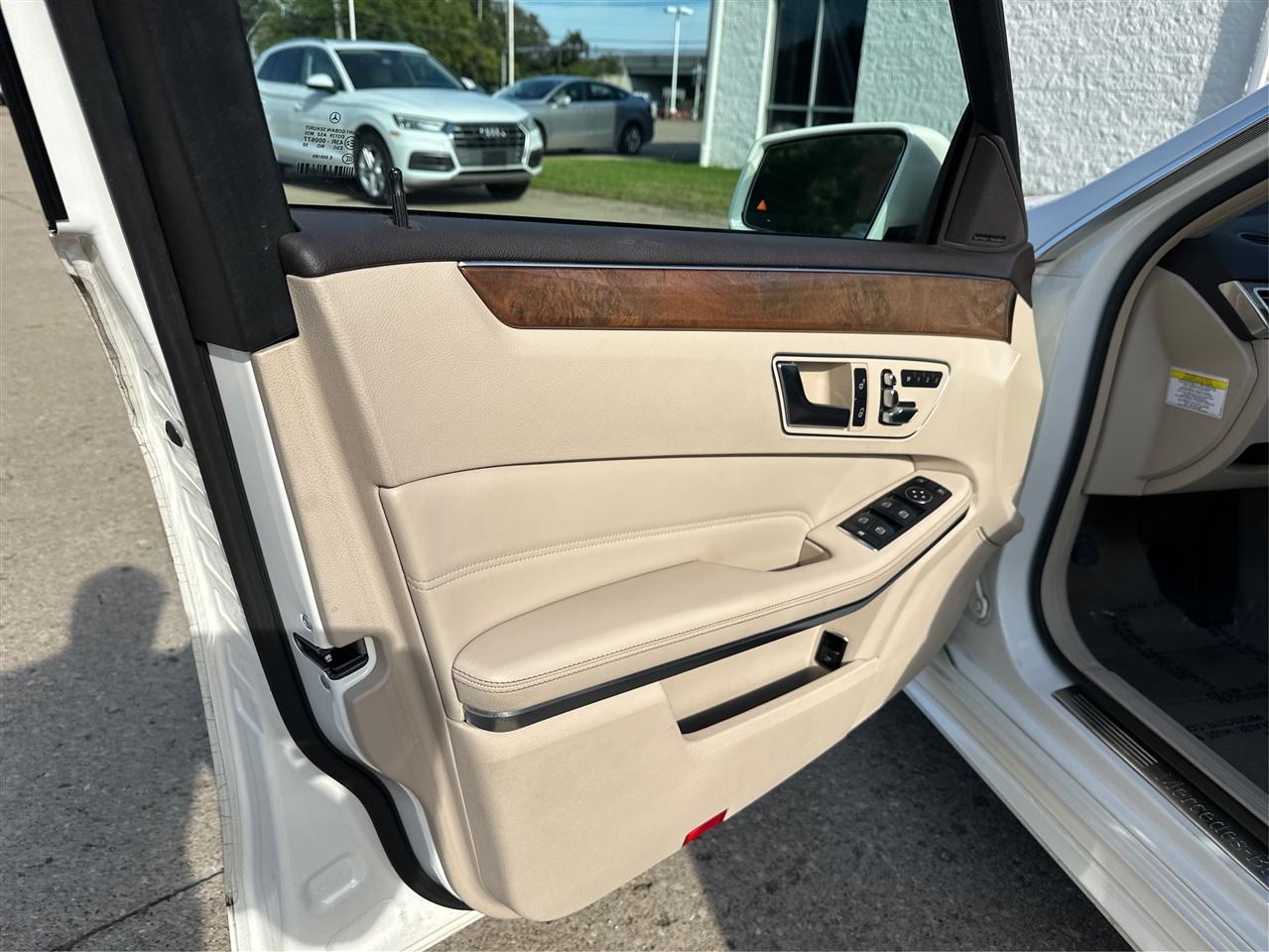 Mercedes-Benz E-Class  2014