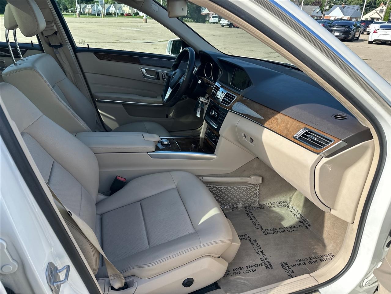 Mercedes-Benz E-Class  2014