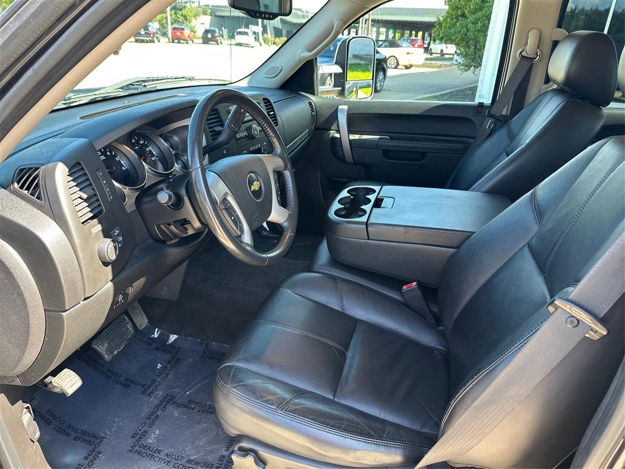 Chevrolet Silverado 1500  2010