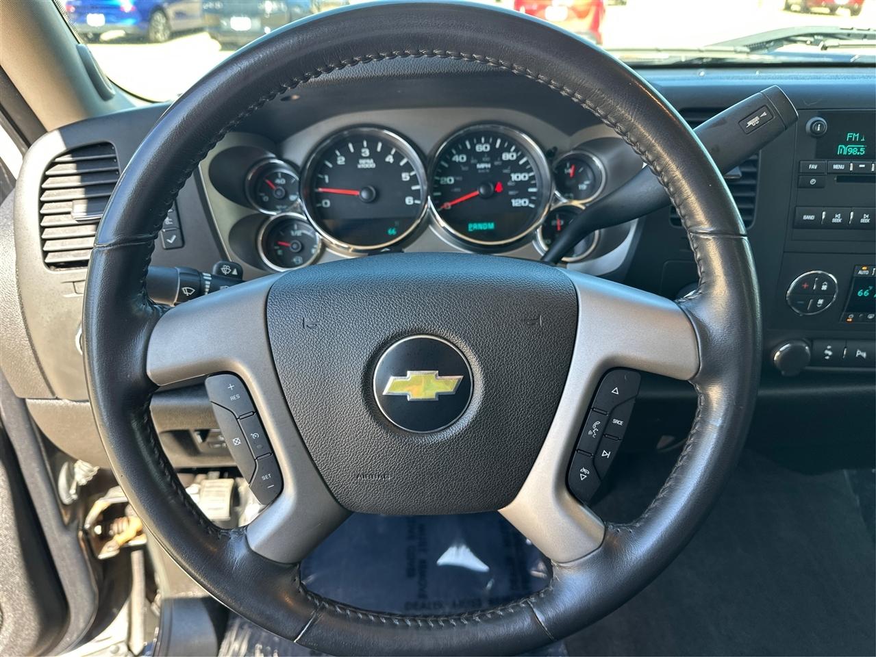 Chevrolet Silverado 1500  2010