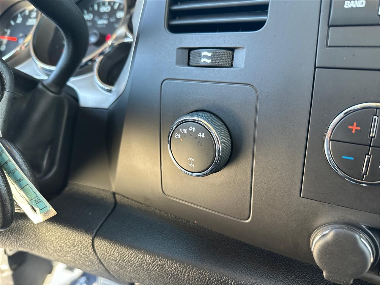 Chevrolet Silverado 1500  2010