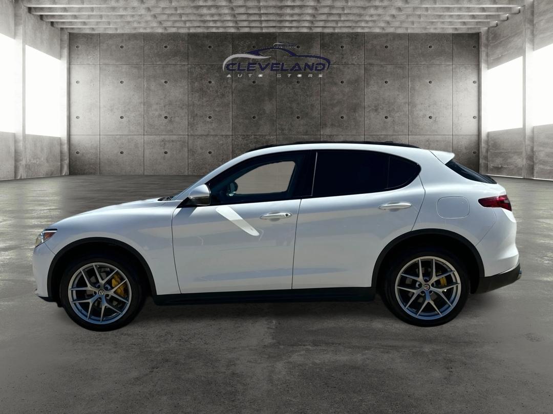 Alfa Romeo Stelvio  2018