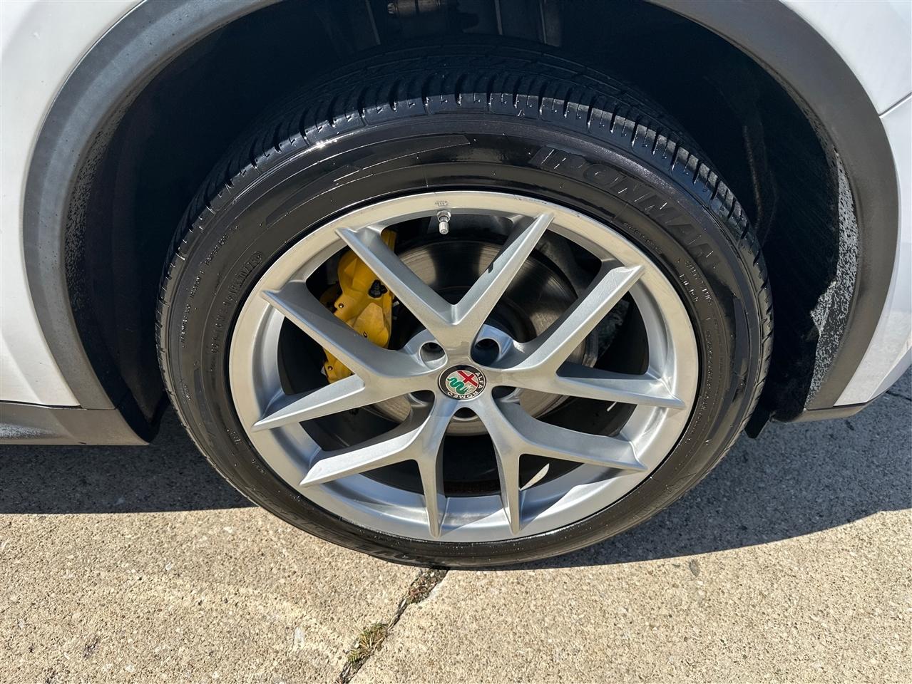 Alfa Romeo Stelvio  2018
