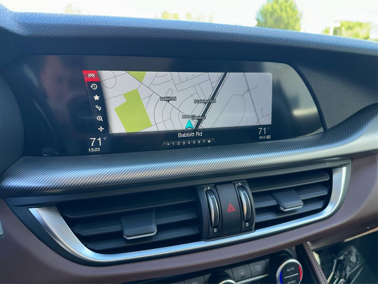 Alfa Romeo Stelvio  2018